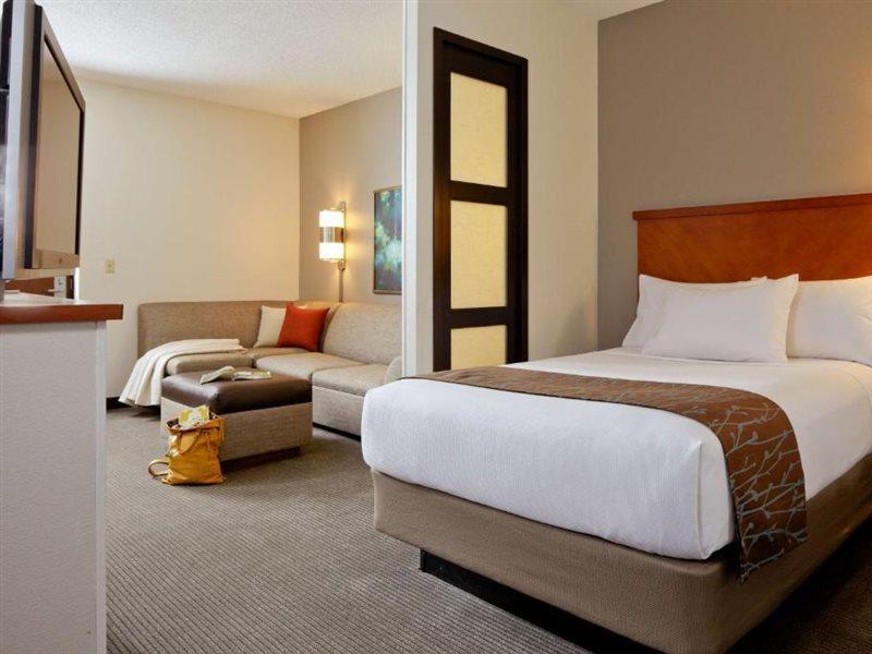 Hyatt Place Гринсборо Экстерьер фото