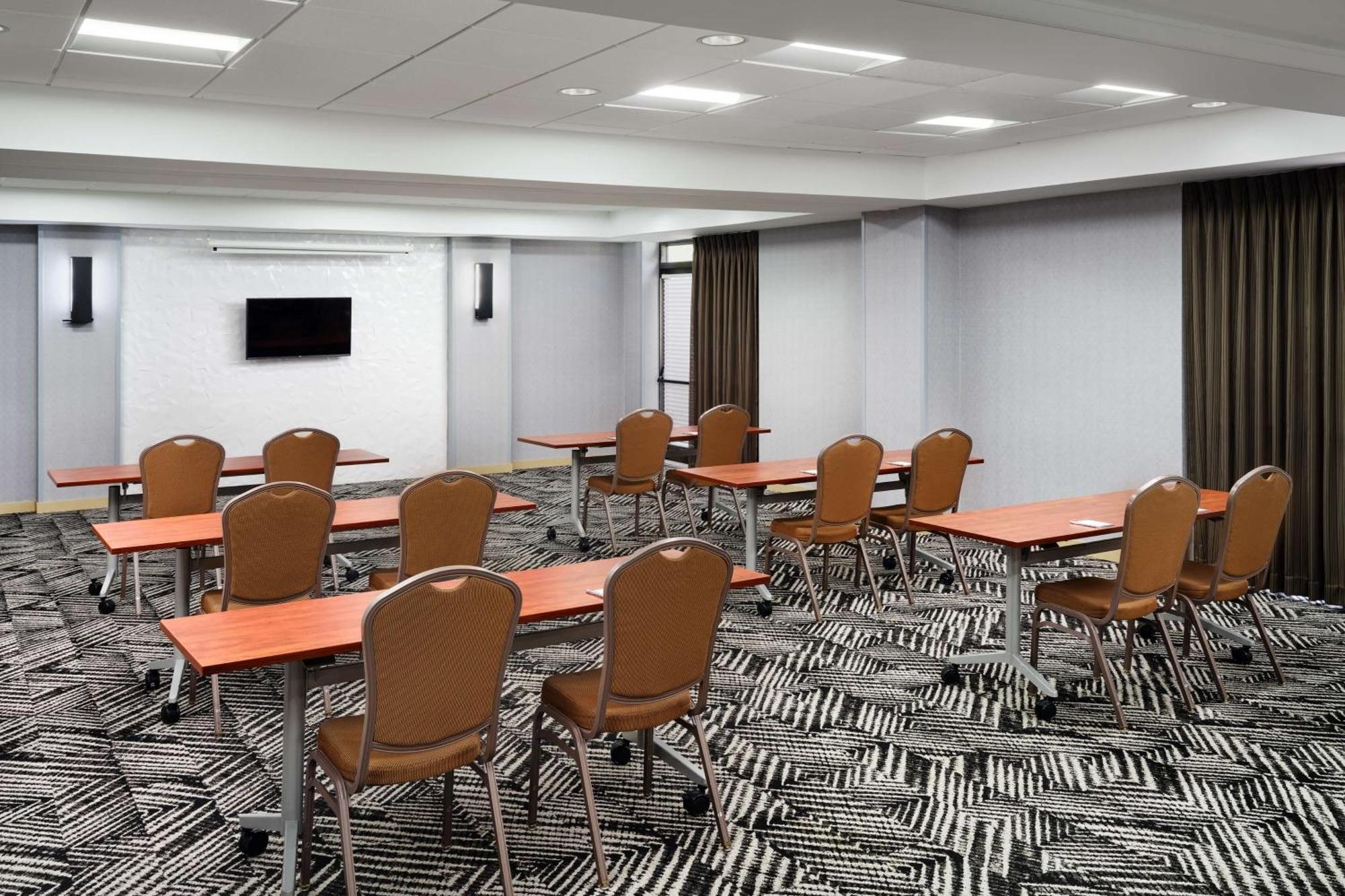 Hyatt Place Гринсборо Экстерьер фото