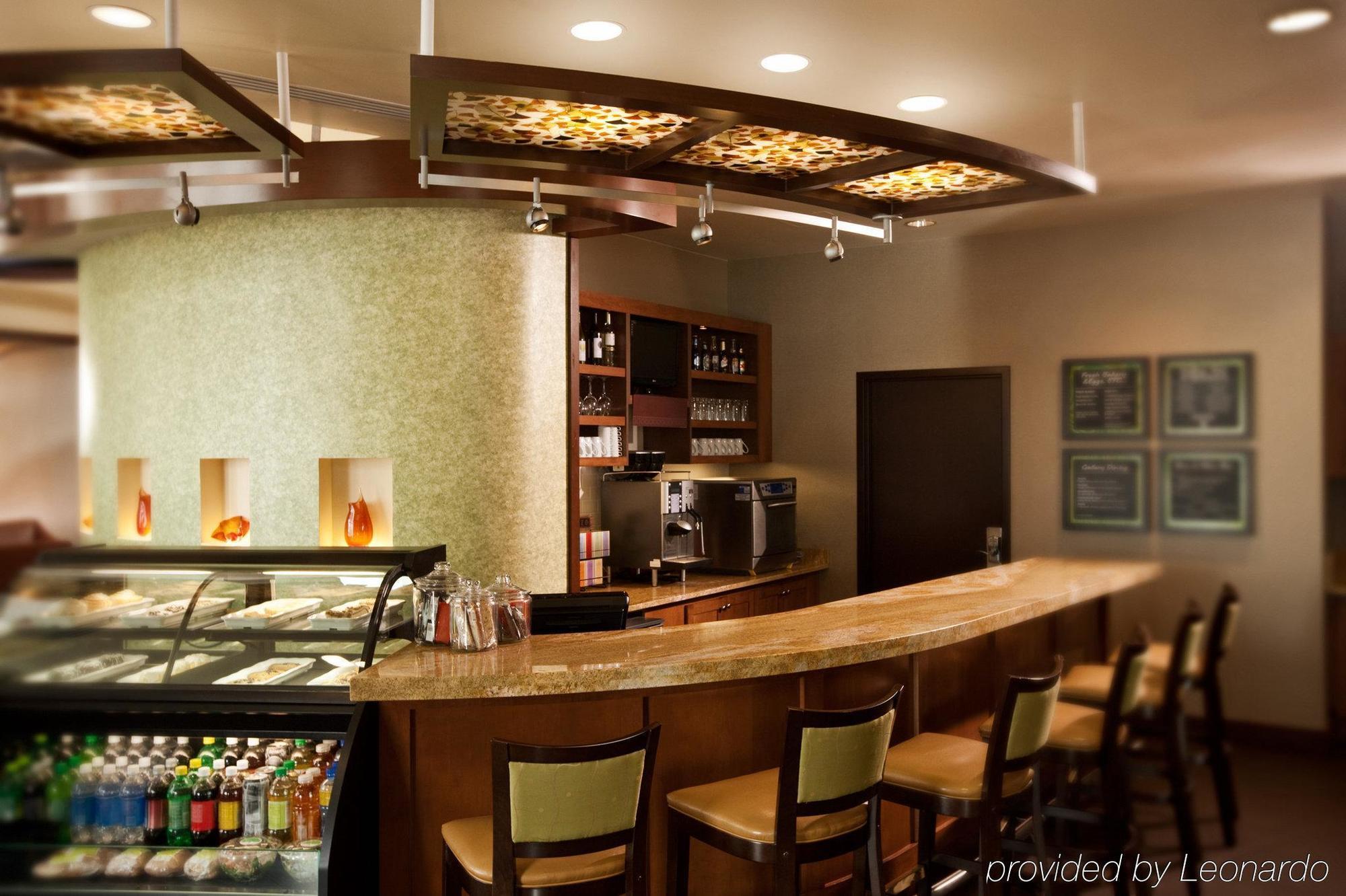 Hyatt Place Гринсборо Ресторан фото